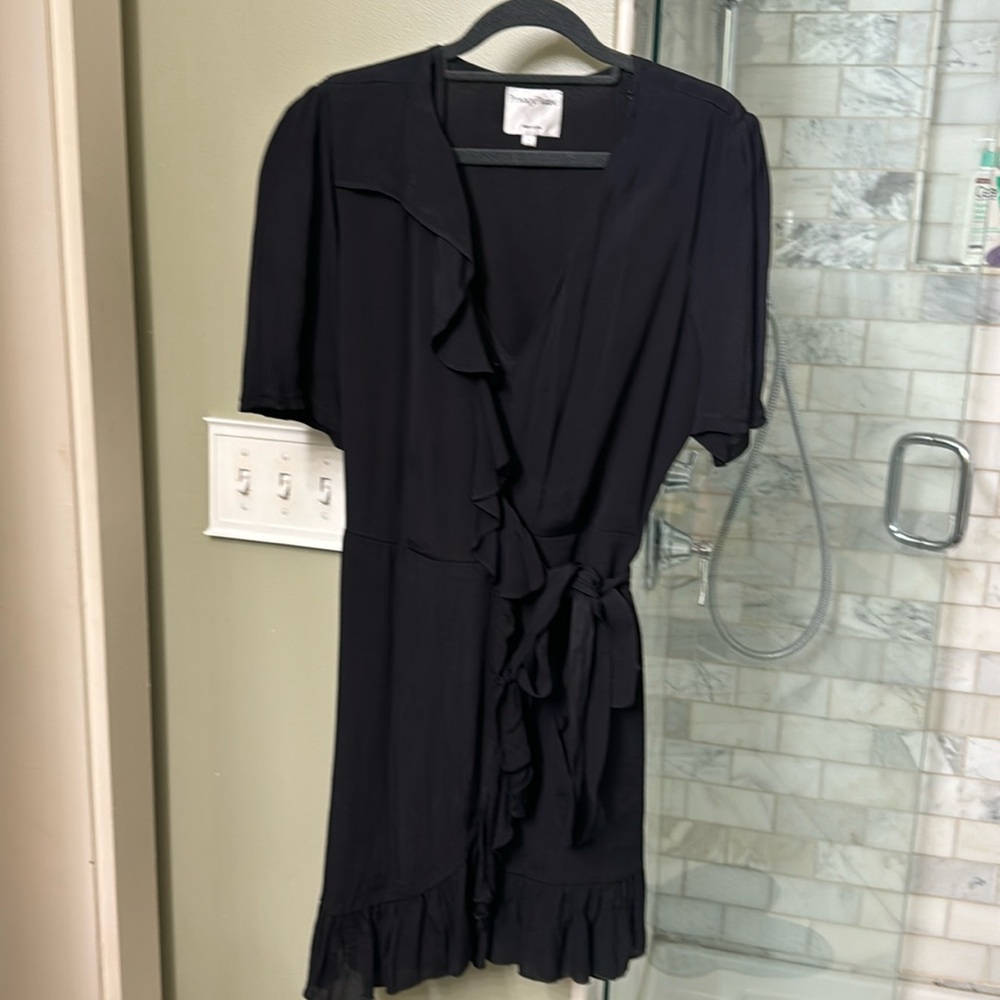 Privacy Please Wrap Dress two piece size large